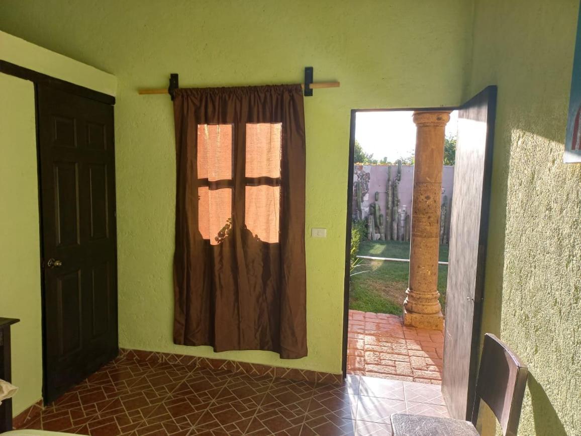 Casa Loteria Bed & Breakfast Сан Мигел де Аленде Екстериор снимка