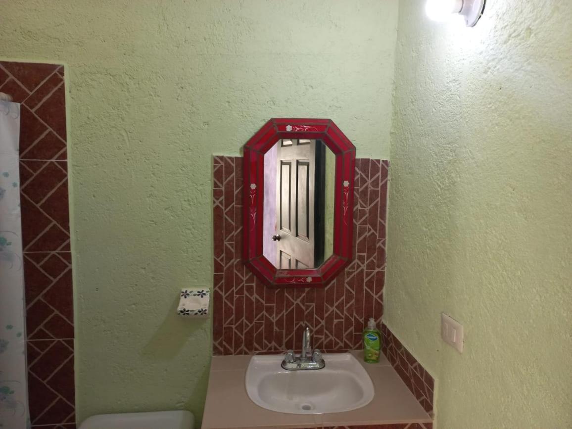 Casa Loteria Bed & Breakfast Сан Мигел де Аленде Екстериор снимка