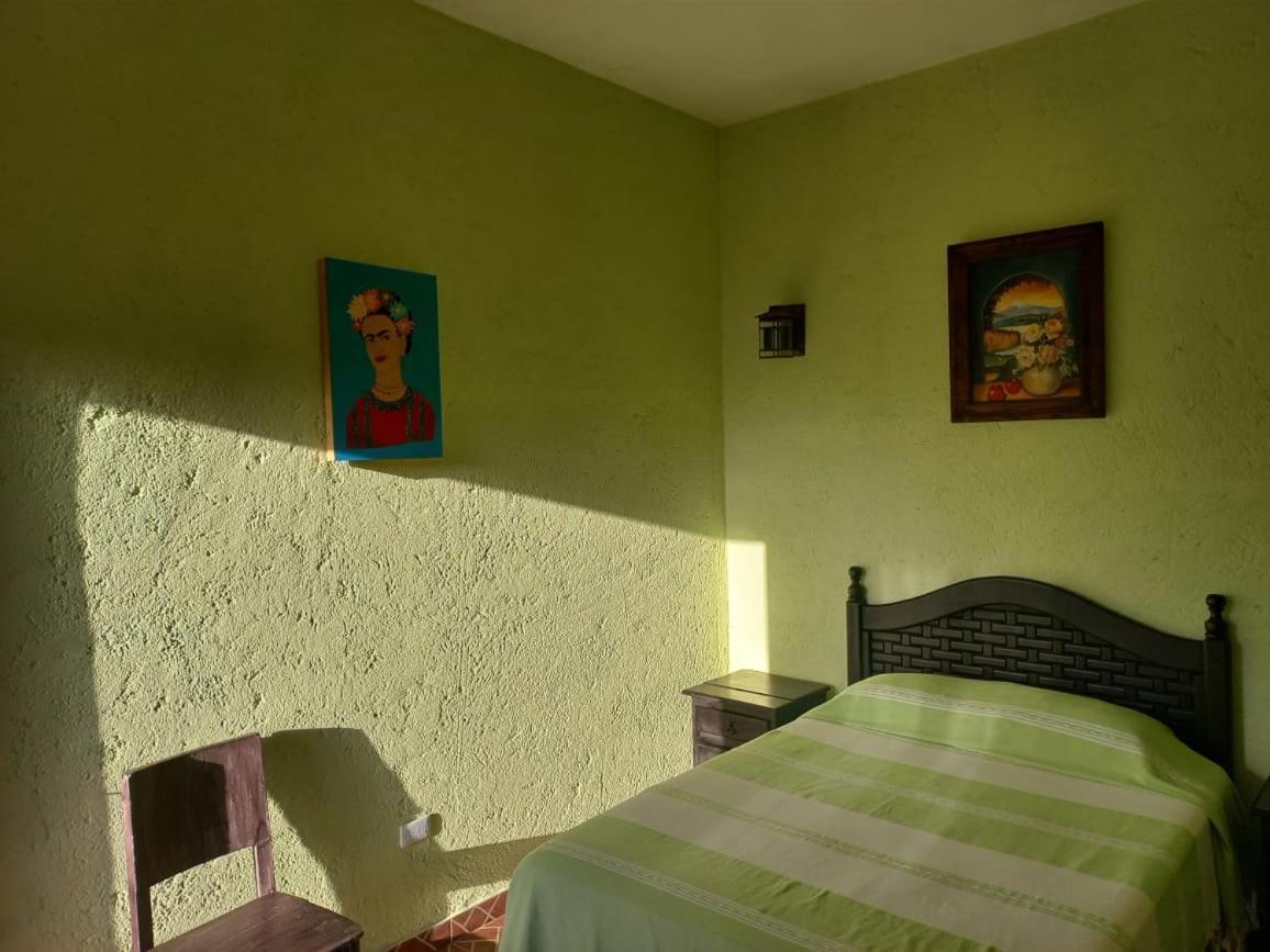 Casa Loteria Bed & Breakfast Сан Мигел де Аленде Екстериор снимка