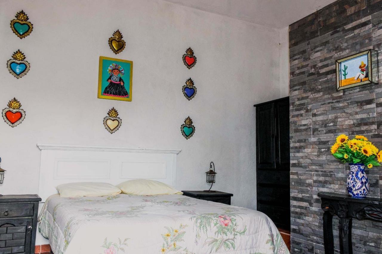 Casa Loteria Bed & Breakfast Сан Мигел де Аленде Екстериор снимка