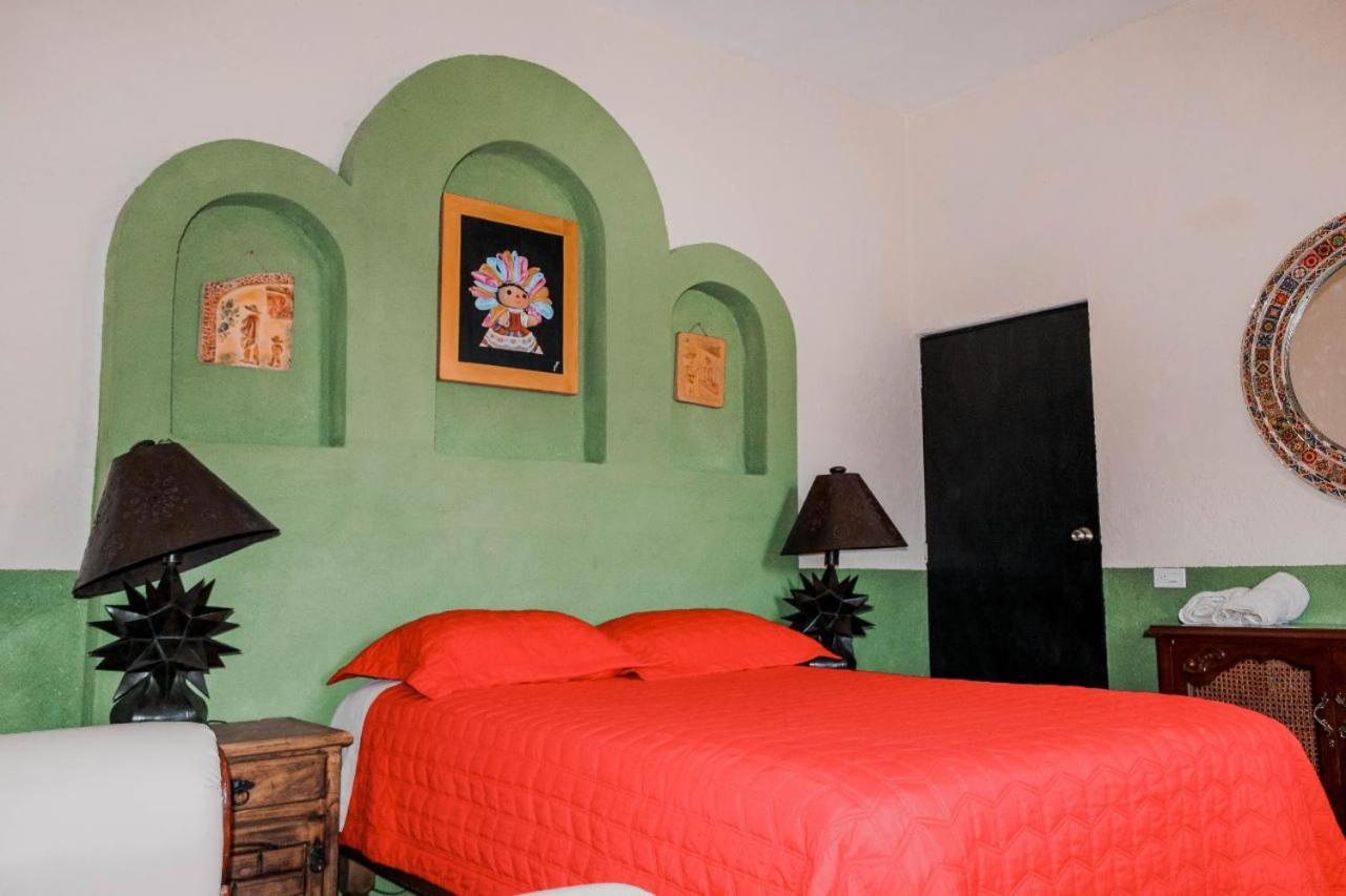 Casa Loteria Bed & Breakfast Сан Мигел де Аленде Екстериор снимка